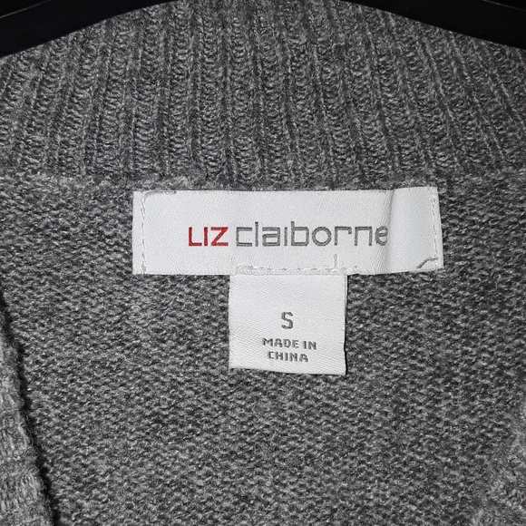 Liz Claiborne Sweater Buttons at the Side - Picture 2 of 5